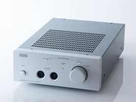 Stax SRM 700S hoofdtelefoonversterker | HIFI STUDIO WILBERT