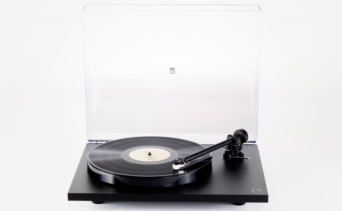 Rega Planar 1 Carbon